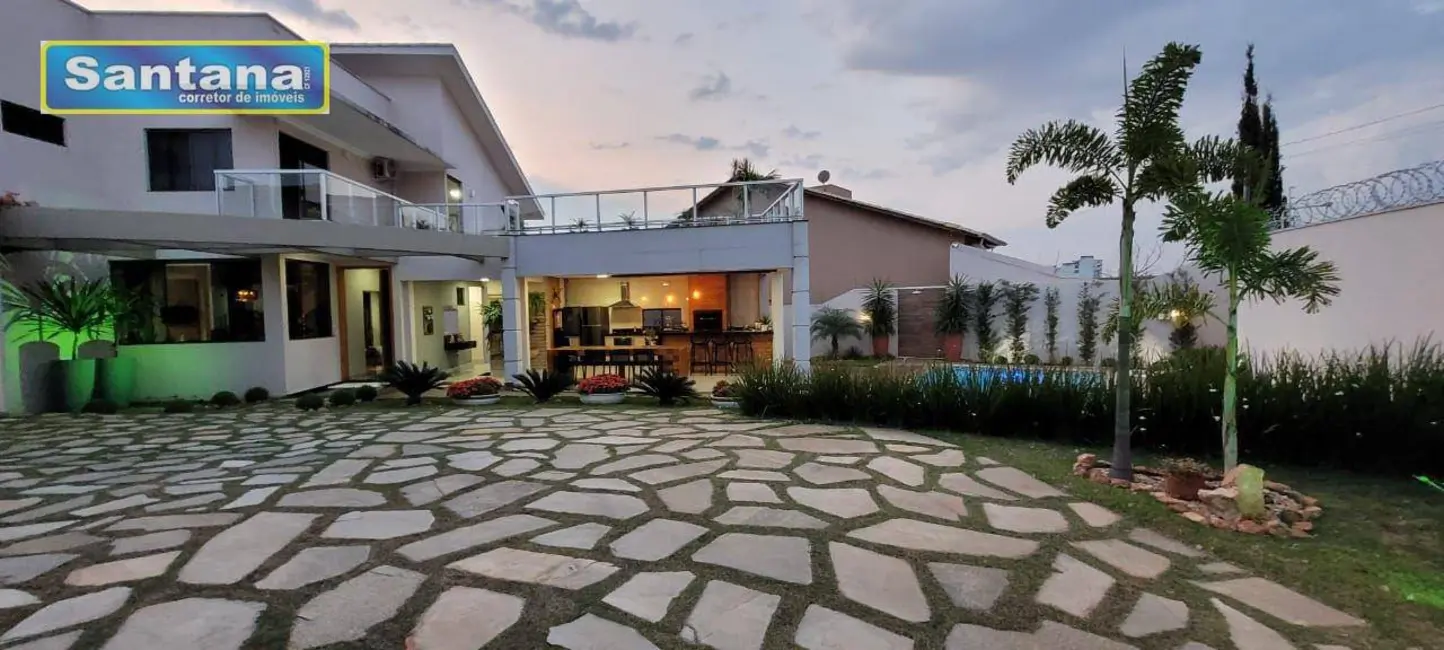 Foto 1 de Casa com 5 quartos à venda, 317m2 em Caldas Novas - GO