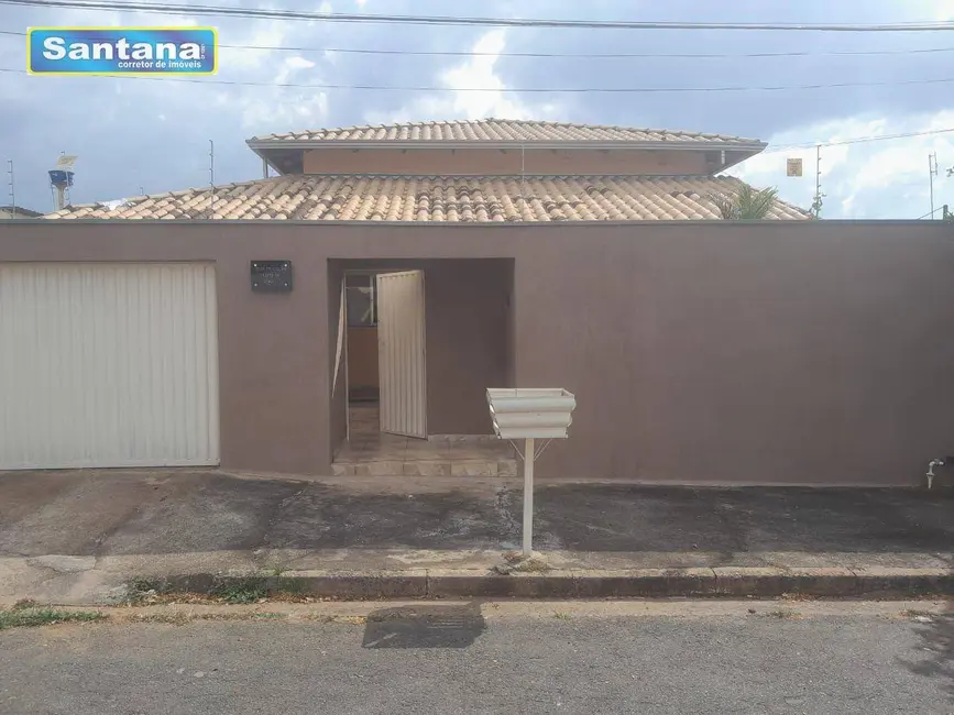 Foto 1 de Casa com 3 quartos à venda, 360m2 em Caldas Novas - GO