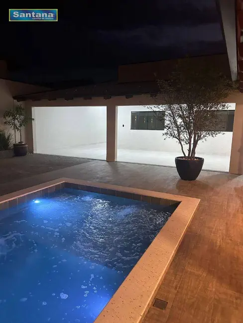 Casa com 3 quartos à venda, 450m2 em Caldas Novas - GO - imagem 5 Foto 5 de Casa com 3 quartos à venda, 450m2 em Caldas Novas - GO