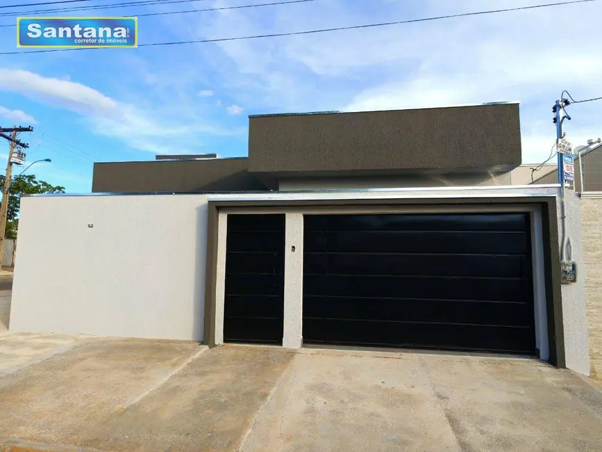 Foto 2 de Casa com 3 quartos à venda, 202m2 em Caldas Novas - GO