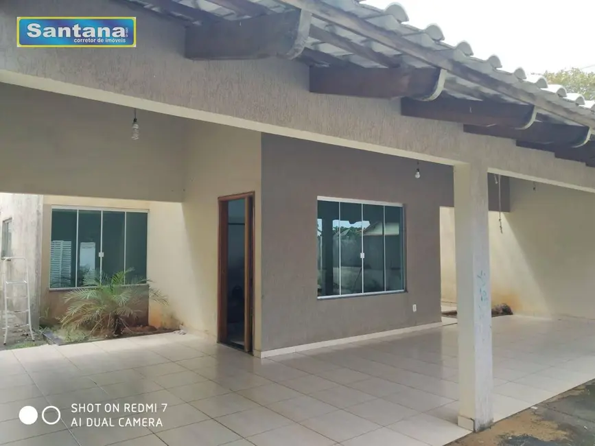 Casa de Condomínio com 3 quartos à venda, 250m2 em Caldas Novas - GO - imagem 1 Foto 1 de Casa de Condomínio com 3 quartos à venda, 250m2 em Caldas Novas - GO