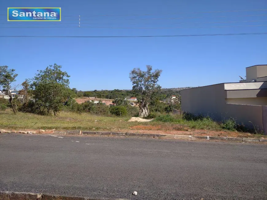 Foto 1 de Terreno / Lote à venda, 600m2 em Caldas Novas - GO