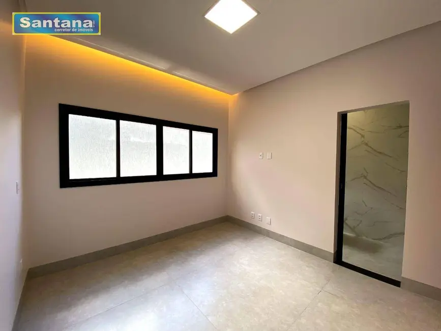 Casa com 3 quartos à venda, 360m2 em Caldas Novas - GO - imagem 9 Foto 9 de Casa com 3 quartos à venda, 360m2 em Caldas Novas - GO