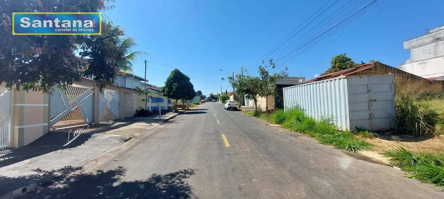 Foto 3 de Terreno / Lote à venda, 360m2 em Caldas Novas - GO