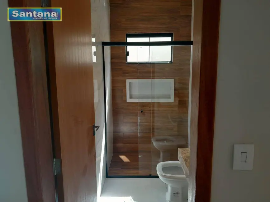 Casa de Condomínio com 3 quartos à venda, 250m2 em Caldas Novas - GO - imagem 8 Foto 8 de Casa de Condomínio com 3 quartos à venda, 250m2 em Caldas Novas - GO