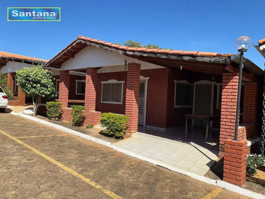 Foto 1 de Casa de Condomínio com 3 quartos à venda, 175m2 em Caldas Novas - GO