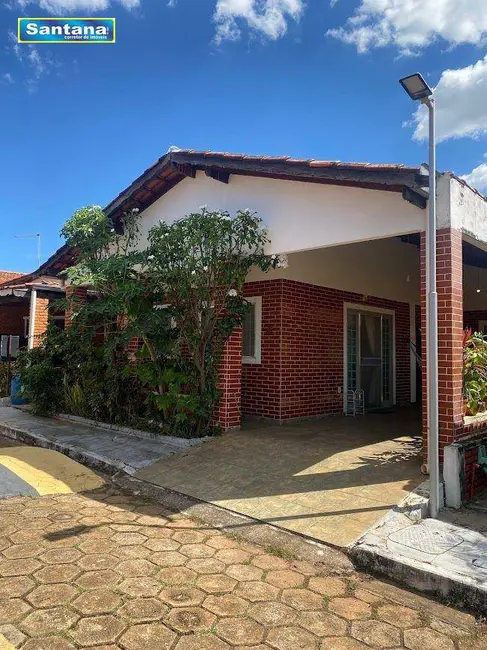 Foto 2 de Casa de Condomínio com 3 quartos à venda, 175m2 em Caldas Novas - GO