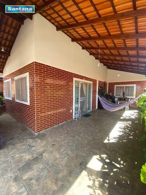 Foto 4 de Casa de Condomínio com 3 quartos à venda, 175m2 em Caldas Novas - GO