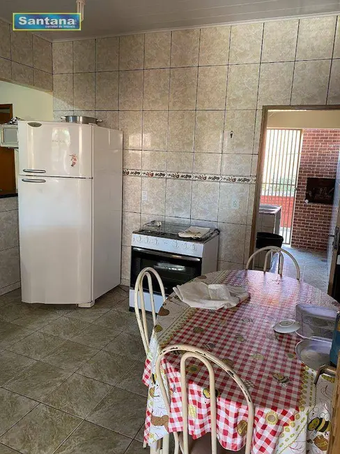 Casa de Condomínio com 4 quartos à venda, 175m2 em Caldas Novas - GO - imagem 8 Foto 8 de Casa de Condomínio com 4 quartos à venda, 175m2 em Caldas Novas - GO