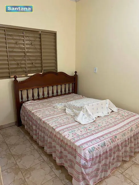Casa de Condomínio com 4 quartos à venda, 175m2 em Caldas Novas - GO - imagem 4 Foto 4 de Casa de Condomínio com 4 quartos à venda, 175m2 em Caldas Novas - GO