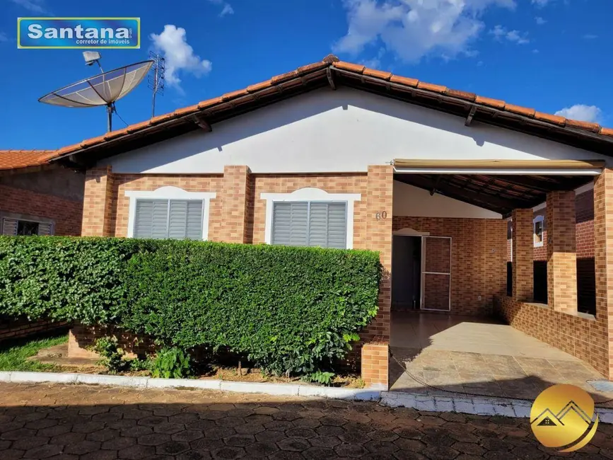 Foto 2 de Casa de Condomínio com 3 quartos à venda, 175m2 em Caldas Novas - GO