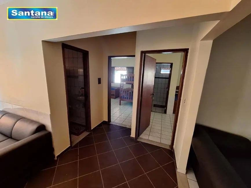 Casa com 3 quartos à venda, 160m2 em Caldas Novas - GO - imagem 2 Foto 2 de Casa com 3 quartos à venda, 160m2 em Caldas Novas - GO