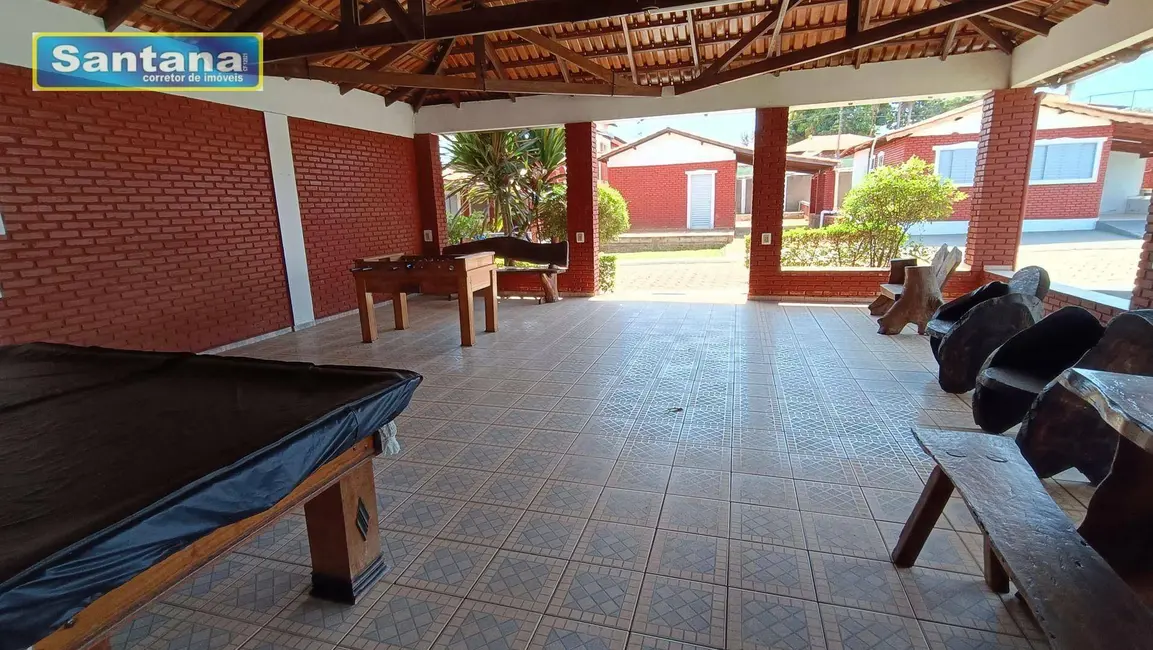 Casa de Condomínio com 2 quartos à venda, 175m2 em Caldas Novas - GO - imagem 3 Foto 3 de Casa de Condomínio com 2 quartos à venda, 175m2 em Caldas Novas - GO