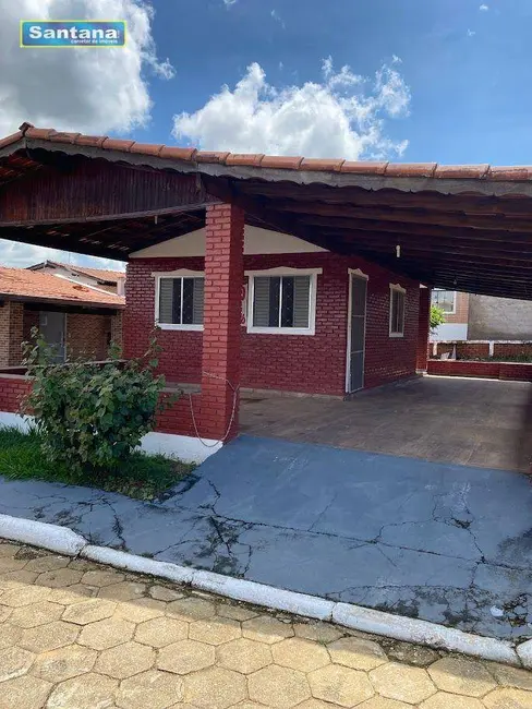 Casa de Condomínio com 2 quartos à venda, 175m2 em Caldas Novas - GO - imagem 3 Foto 3 de Casa de Condomínio com 2 quartos à venda, 175m2 em Caldas Novas - GO
