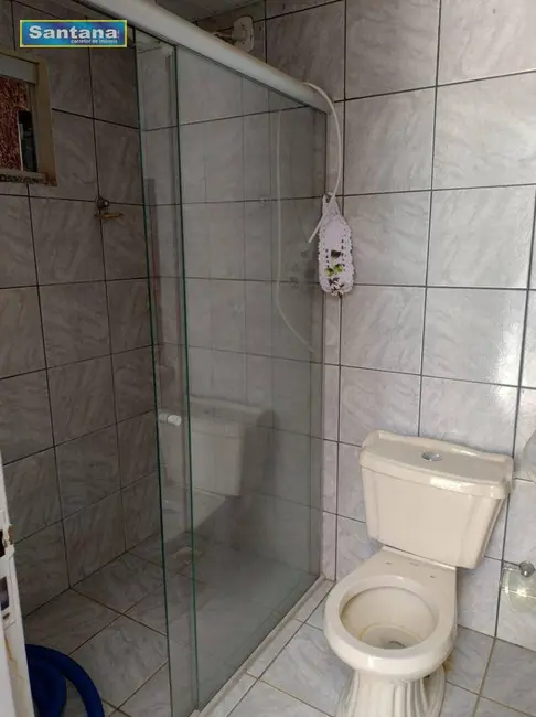 Casa de Condomínio com 3 quartos à venda, 200m2 em Caldas Novas - GO - imagem 8 Foto 8 de Casa de Condomínio com 3 quartos à venda, 200m2 em Caldas Novas - GO
