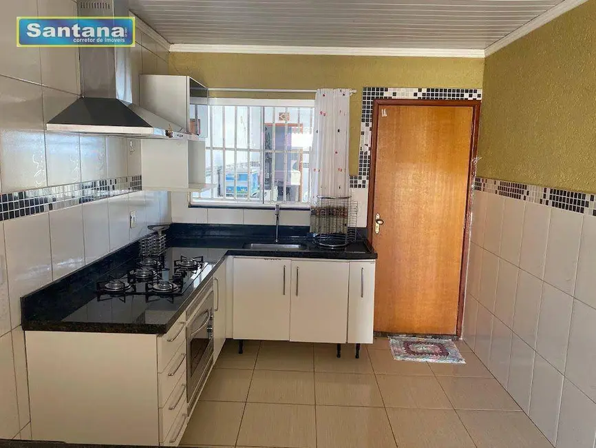 Casa de Condomínio com 4 quartos à venda, 190m2 em Caldas Novas - GO - imagem 8 Foto 8 de Casa de Condomínio com 4 quartos à venda, 190m2 em Caldas Novas - GO