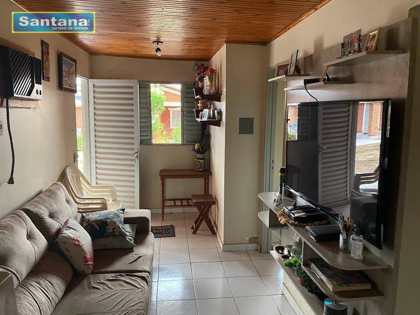 Foto 6 de Casa de Condomínio com 2 quartos à venda, 175m2 em Caldas Novas - GO
