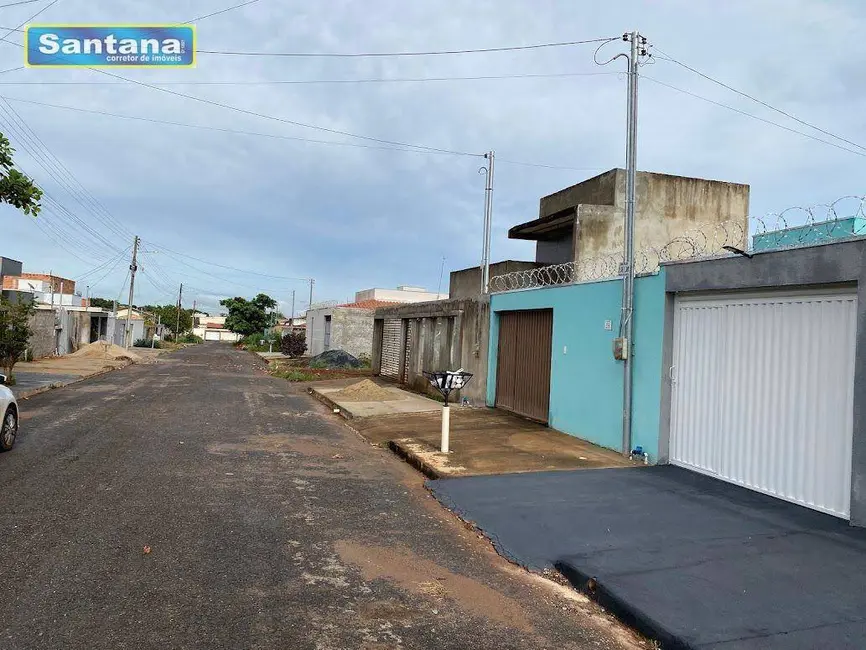 Casa com 2 quartos à venda, 180m2 em Caldas Novas - GO - imagem 3 Foto 3 de Casa com 2 quartos à venda, 180m2 em Caldas Novas - GO