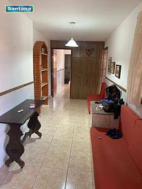 Foto 5 de Casa de Condomínio com 3 quartos à venda, 175m2 em Caldas Novas - GO