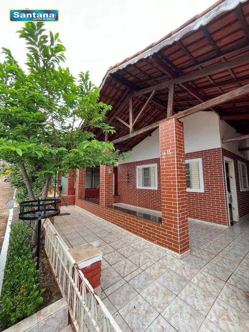 Foto 1 de Casa de Condomínio com 3 quartos à venda, 175m2 em Caldas Novas - GO