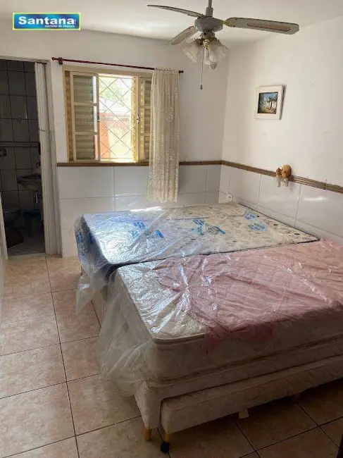 Foto 6 de Casa de Condomínio com 3 quartos à venda, 175m2 em Caldas Novas - GO