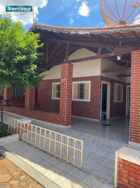 Foto 1 de Casa de Condomínio com 3 quartos à venda, 175m2 em Caldas Novas - GO