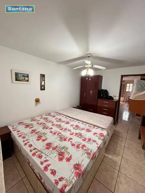 Foto 5 de Casa de Condomínio com 3 quartos à venda, 175m2 em Caldas Novas - GO