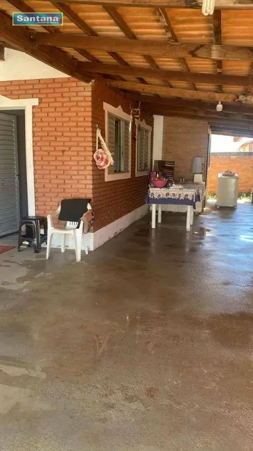 Casa de Condomínio com 2 quartos à venda, 175m2 em Caldas Novas - GO - imagem 9 Foto 9 de Casa de Condomínio com 2 quartos à venda, 175m2 em Caldas Novas - GO
