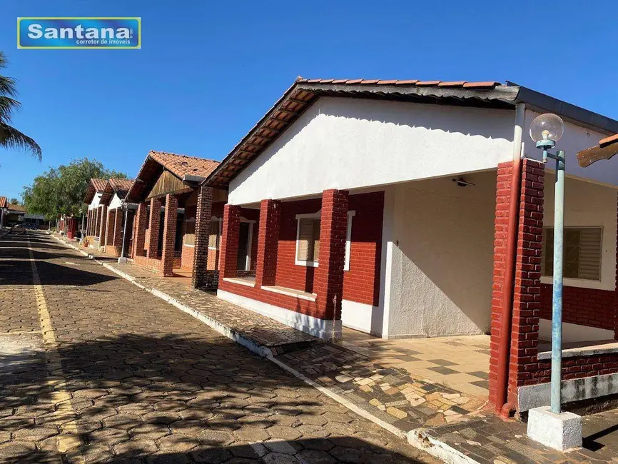 Foto 1 de Casa de Condomínio com 3 quartos à venda, 175m2 em Caldas Novas - GO