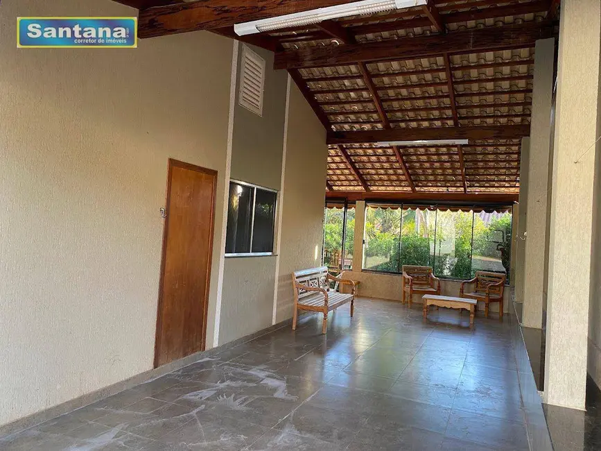 Foto 2 de Casa de Condomínio com 4 quartos à venda, 225m2 em Caldas Novas - GO