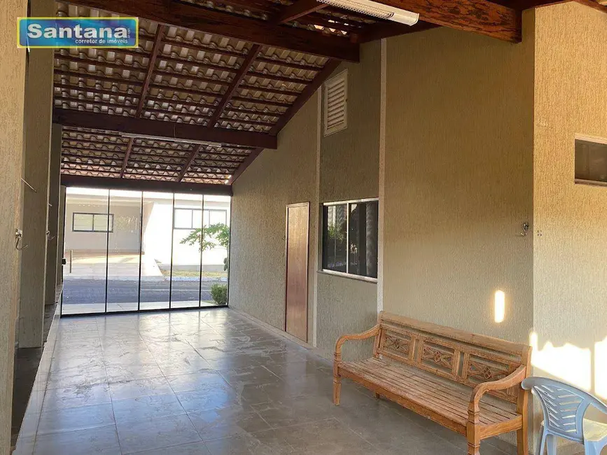Foto 3 de Casa de Condomínio com 4 quartos à venda, 225m2 em Caldas Novas - GO