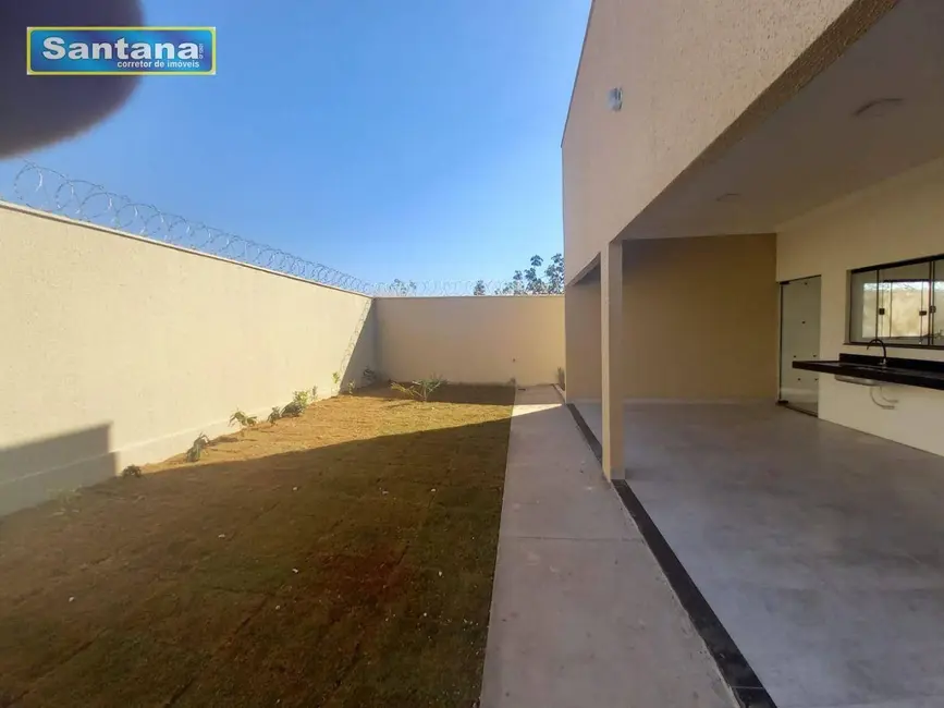 Casa com 3 quartos à venda, 360m2 em Caldas Novas - GO - imagem 4 Foto 4 de Casa com 3 quartos à venda, 360m2 em Caldas Novas - GO