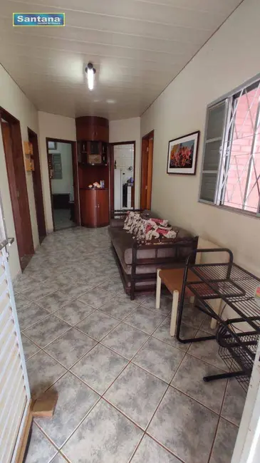 Casa de Condomínio com 3 quartos à venda, 175m2 em Caldas Novas - GO - imagem 4 Foto 4 de Casa de Condomínio com 3 quartos à venda, 175m2 em Caldas Novas - GO