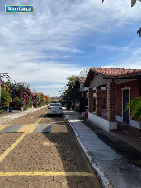 Foto 2 de Casa de Condomínio com 1 quarto à venda, 175m2 em Caldas Novas - GO
