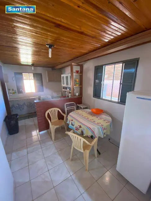 Casa de Condomínio com 2 quartos à venda, 175m2 em Caldas Novas - GO - imagem 7 Foto 7 de Casa de Condomínio com 2 quartos à venda, 175m2 em Caldas Novas - GO