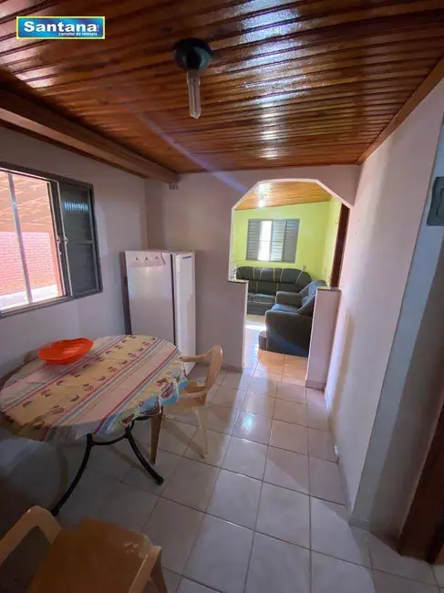 Casa de Condomínio com 2 quartos à venda, 175m2 em Caldas Novas - GO - imagem 9 Foto 9 de Casa de Condomínio com 2 quartos à venda, 175m2 em Caldas Novas - GO