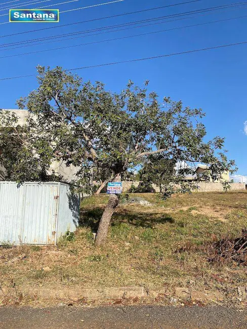 Foto 4 de Terreno / Lote à venda, 610m2 em Caldas Novas - GO