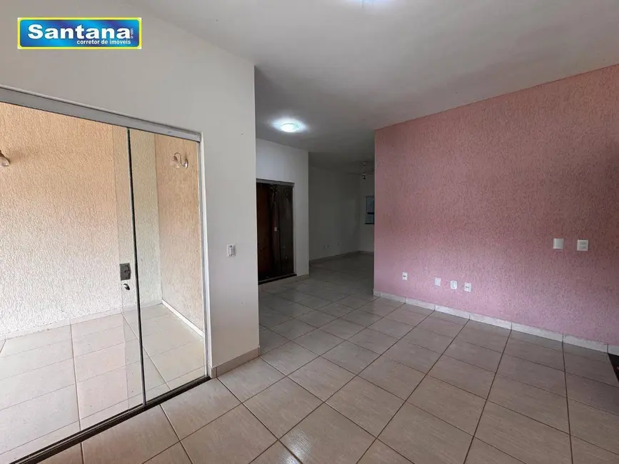 Casa de Condomínio com 3 quartos à venda, 250m2 em Caldas Novas - GO - imagem 8 Foto 8 de Casa de Condomínio com 3 quartos à venda, 250m2 em Caldas Novas - GO