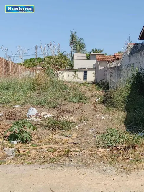 Foto 1 de Terreno / Lote à venda, 720m2 em Caldas Novas - GO