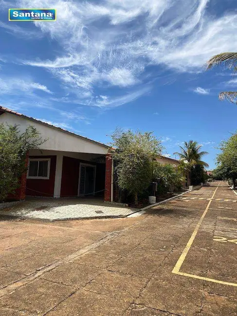 Casa de Condomínio com 2 quartos à venda, 175m2 em Caldas Novas - GO - imagem 4 Foto 4 de Casa de Condomínio com 2 quartos à venda, 175m2 em Caldas Novas - GO