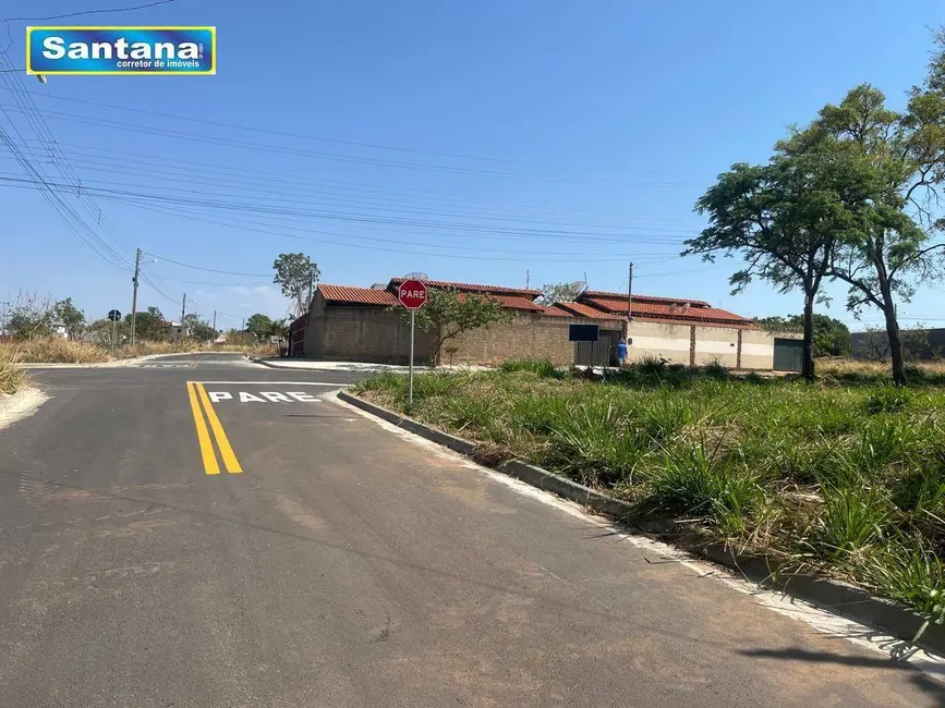 Casa com 2 quartos à venda, 360m2 em Caldas Novas - GO - imagem 4 Foto 4 de Casa com 2 quartos à venda, 360m2 em Caldas Novas - GO