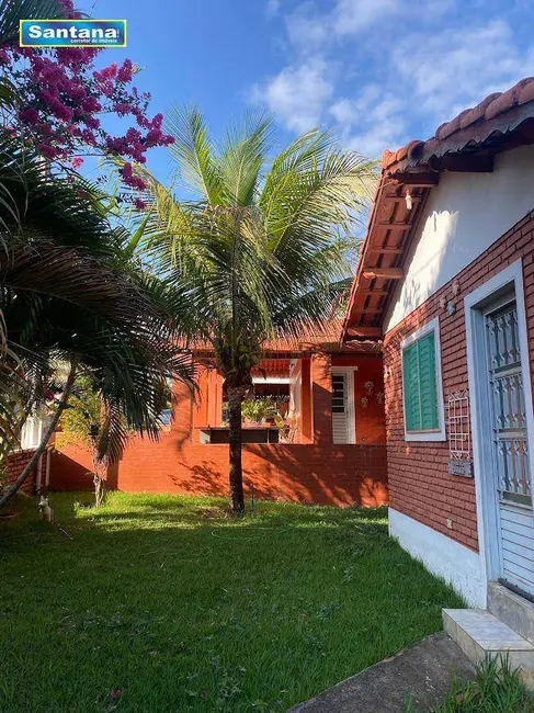 Casa de Condomínio com 1 quarto à venda, 175m2 em Caldas Novas - GO - imagem 6 Foto 6 de Casa de Condomínio com 1 quarto à venda, 175m2 em Caldas Novas - GO