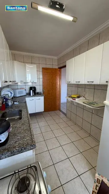 Apartamento com 3 quartos à venda, 91m2 em Caldas Novas - GO - imagem 3 Foto 3 de Apartamento com 3 quartos à venda, 91m2 em Caldas Novas - GO