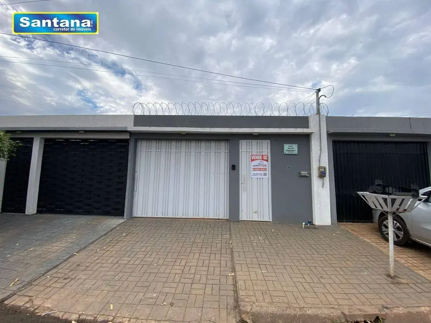 Foto 1 de Casa com 3 quartos à venda, 180m2 em Caldas Novas - GO