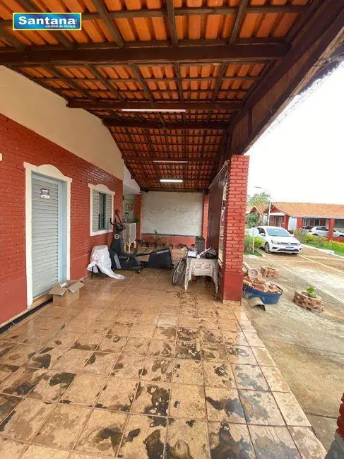 Casa de Condomínio com 3 quartos à venda, 175m2 em Caldas Novas - GO - imagem 4 Foto 4 de Casa de Condomínio com 3 quartos à venda, 175m2 em Caldas Novas - GO