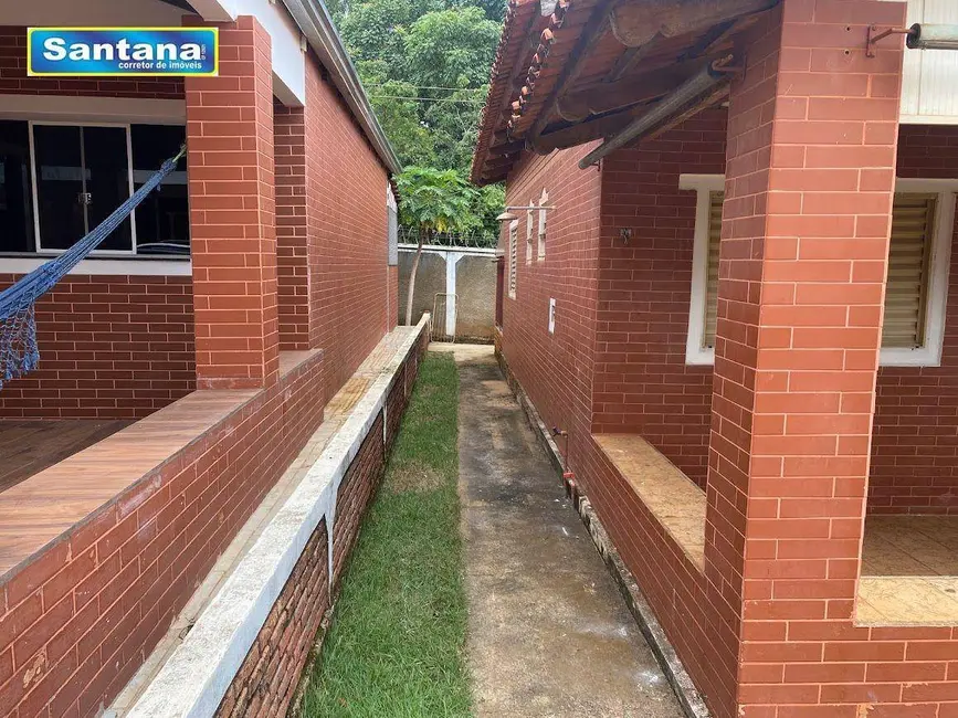 Casa de Condomínio com 2 quartos à venda, 175m2 em Caldas Novas - GO - imagem 2 Foto 2 de Casa de Condomínio com 2 quartos à venda, 175m2 em Caldas Novas - GO