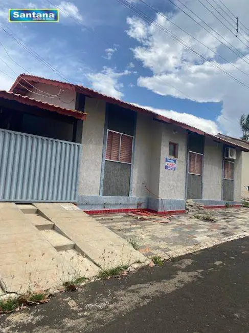 Casa de Condomínio com 5 quartos à venda, 225m2 em Caldas Novas - GO - imagem 1 Foto 1 de Casa de Condomínio com 5 quartos à venda, 225m2 em Caldas Novas - GO