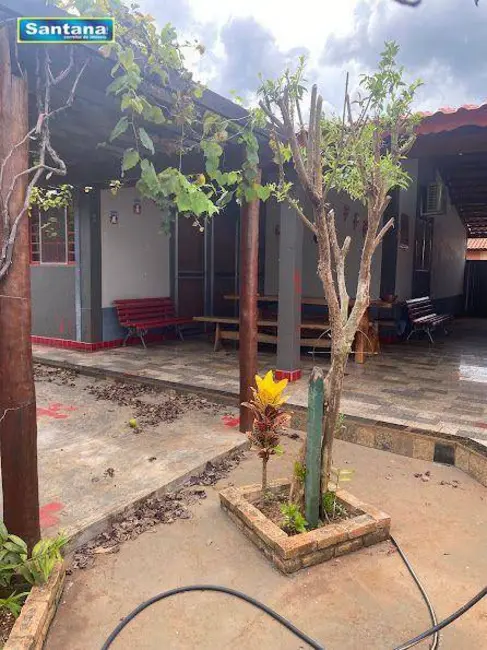 Casa de Condomínio com 5 quartos à venda, 225m2 em Caldas Novas - GO - imagem 6 Foto 6 de Casa de Condomínio com 5 quartos à venda, 225m2 em Caldas Novas - GO