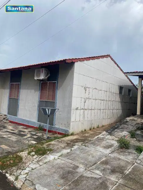 Casa de Condomínio com 5 quartos à venda, 225m2 em Caldas Novas - GO - imagem 3 Foto 3 de Casa de Condomínio com 5 quartos à venda, 225m2 em Caldas Novas - GO