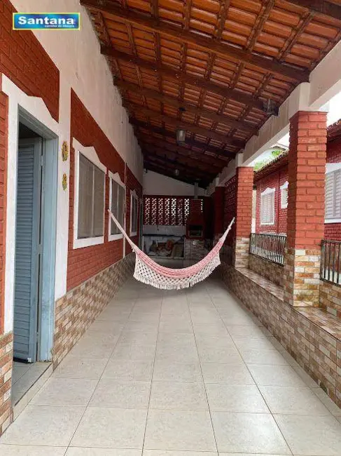 Foto 3 de Casa de Condomínio com 3 quartos à venda, 175m2 em Caldas Novas - GO
